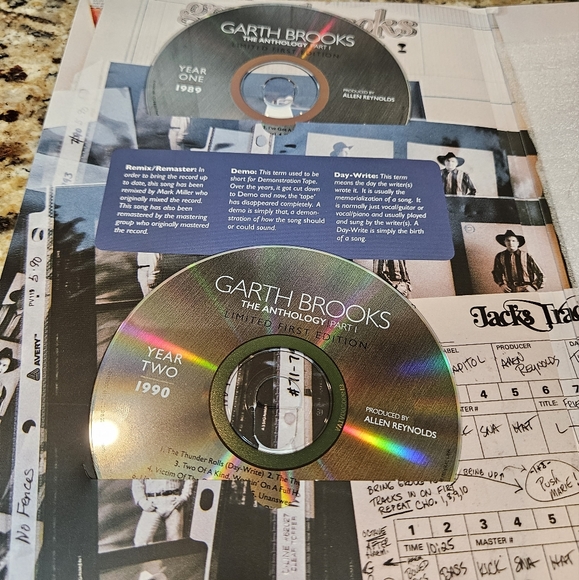 Garth Brooks The Anthology Part I First Five Years by Garth Brooks Book 5CD Set - Picture 8 of 16